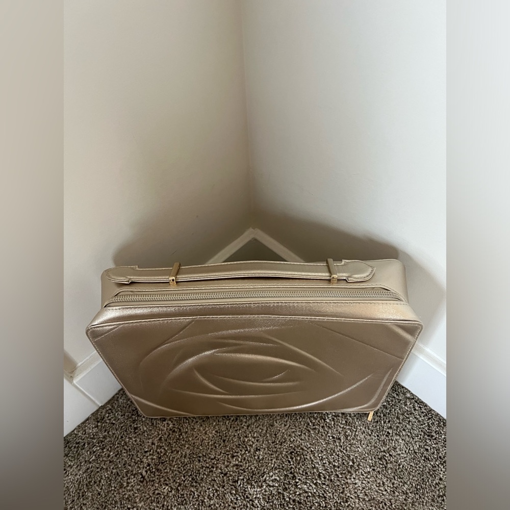 BRAND NEW!! Lancome Makeup Bag❤️ - Picture 5 of 10